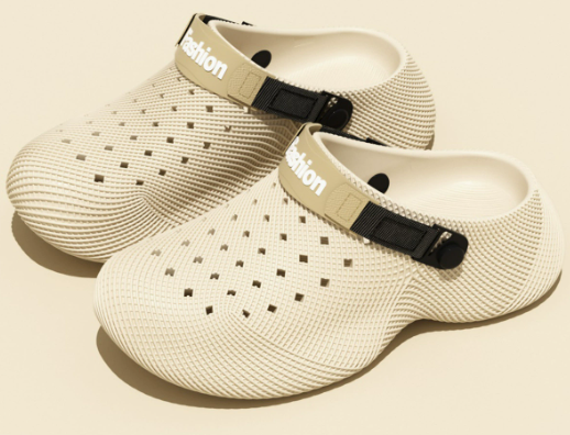 👣 Slip on. Step out. Summer ready. ☀️